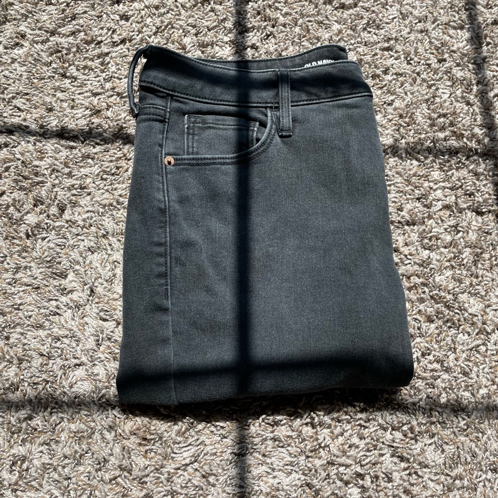 Old Navy rockstar, super skinny jeans